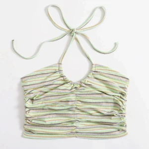 Randig topp - Oanvänd endast testad 1 gång. Passar en strl S. Köpare står för frakt! 