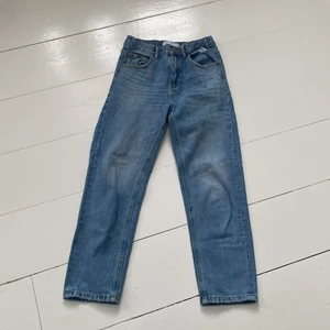 Jeans från Zara - Storlek 140 braskick