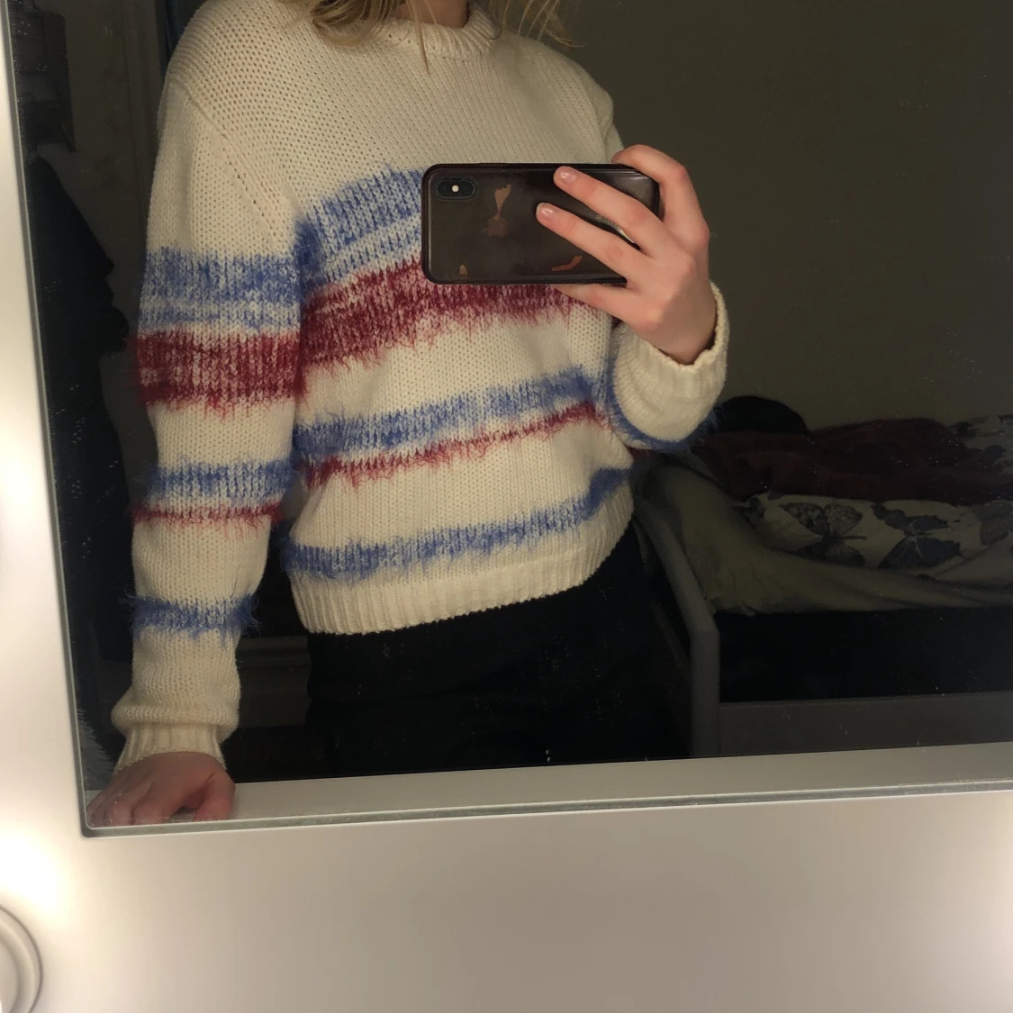 Mysig stickad tröja 