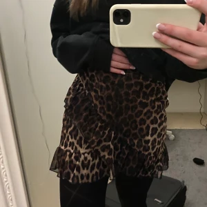 Nelly kjol - Kjol från Nelly⛅️⛅️🪐🪐skriv vid funderingar 