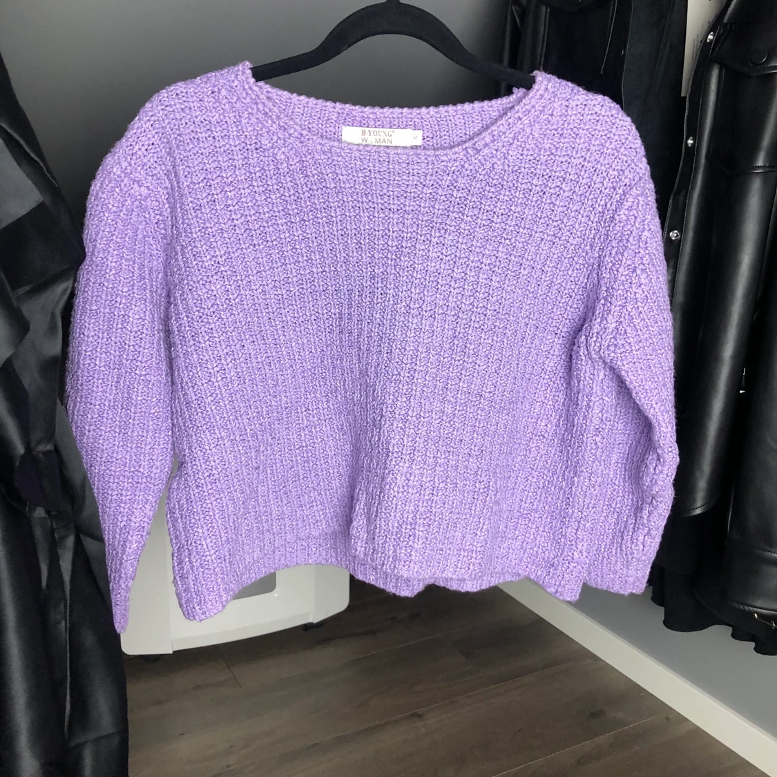 Lila ish stickad tröja - 90