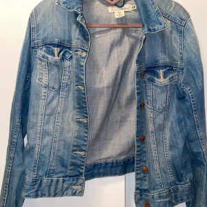 Jeans jacka  - Storlek 38