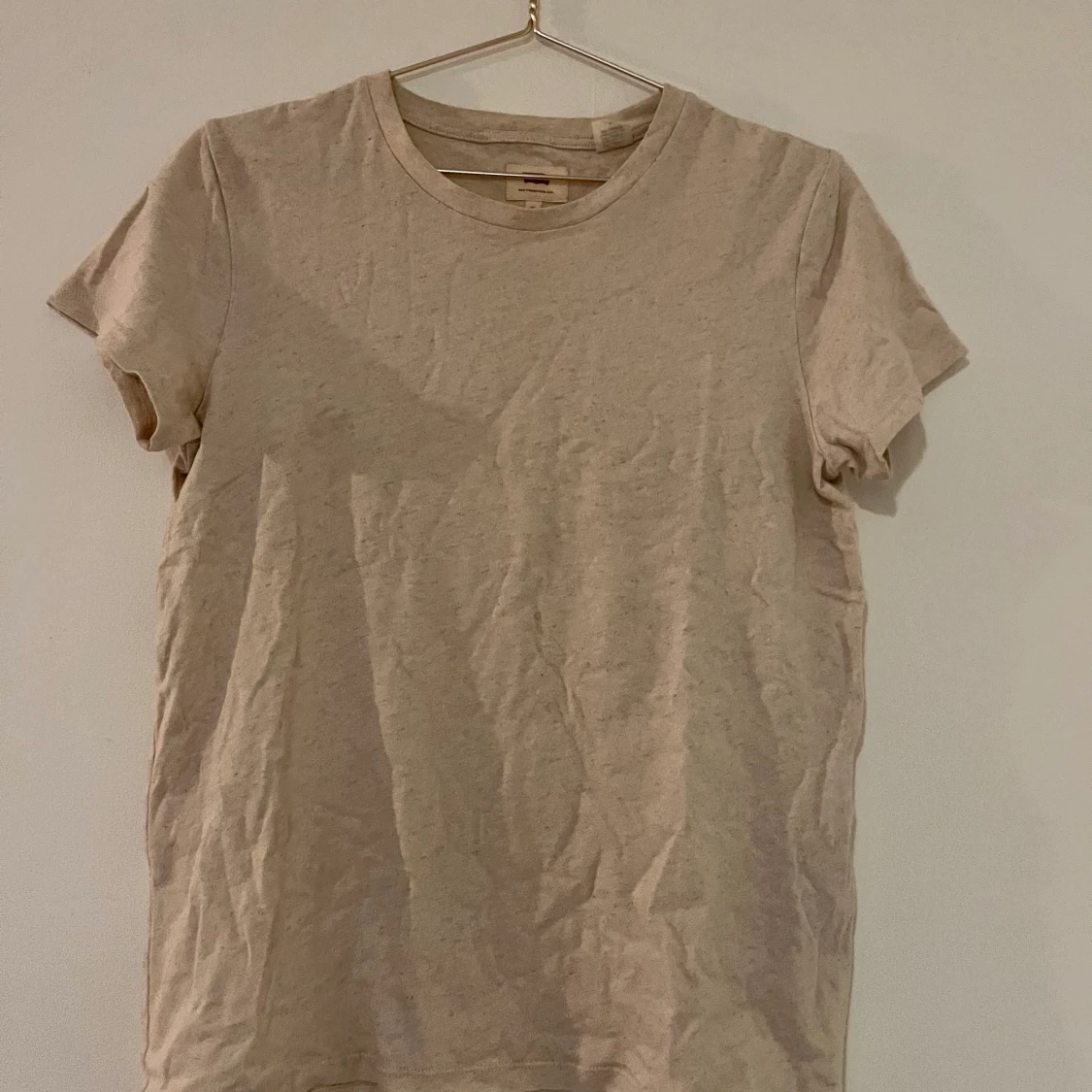 Levi’s t-shirt off white 