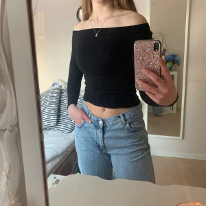 Tröja  - Offshoulder tröja från h&m 🤩🤩