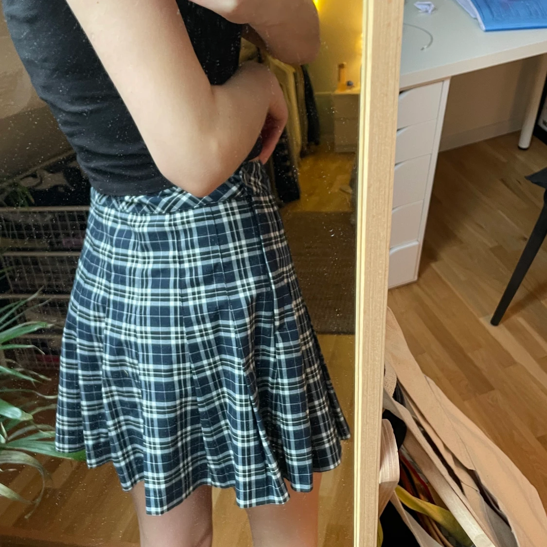 Rutig plisserad kjol - 90