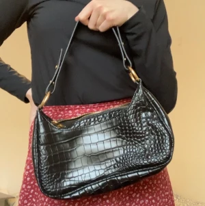 Väska från NLY Accessories - Inga anmärkningsr. Fakeläder.