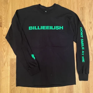 Billie Eilish merch - Tröja  - Billie Eilish merch i fint skick. Storlek M. Frakt tillkommer.