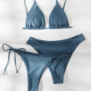 Blå bikini  - Blå fin bikini. Oanvänd.