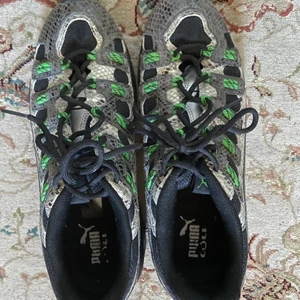 Puma Cell Endura skor storlek 45 - Ett pr puma cell endura skor i bra skick storlek 45