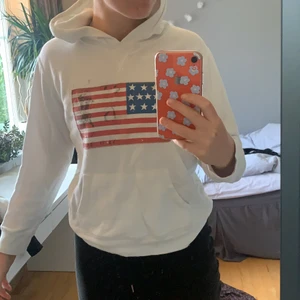 Hoodie från Ralph Lauren - Barnstorlek,M. Passar xs-s. Bra skick