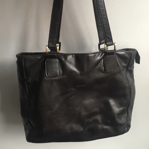 Väska - Stor brun väska, aldrig använd🌹