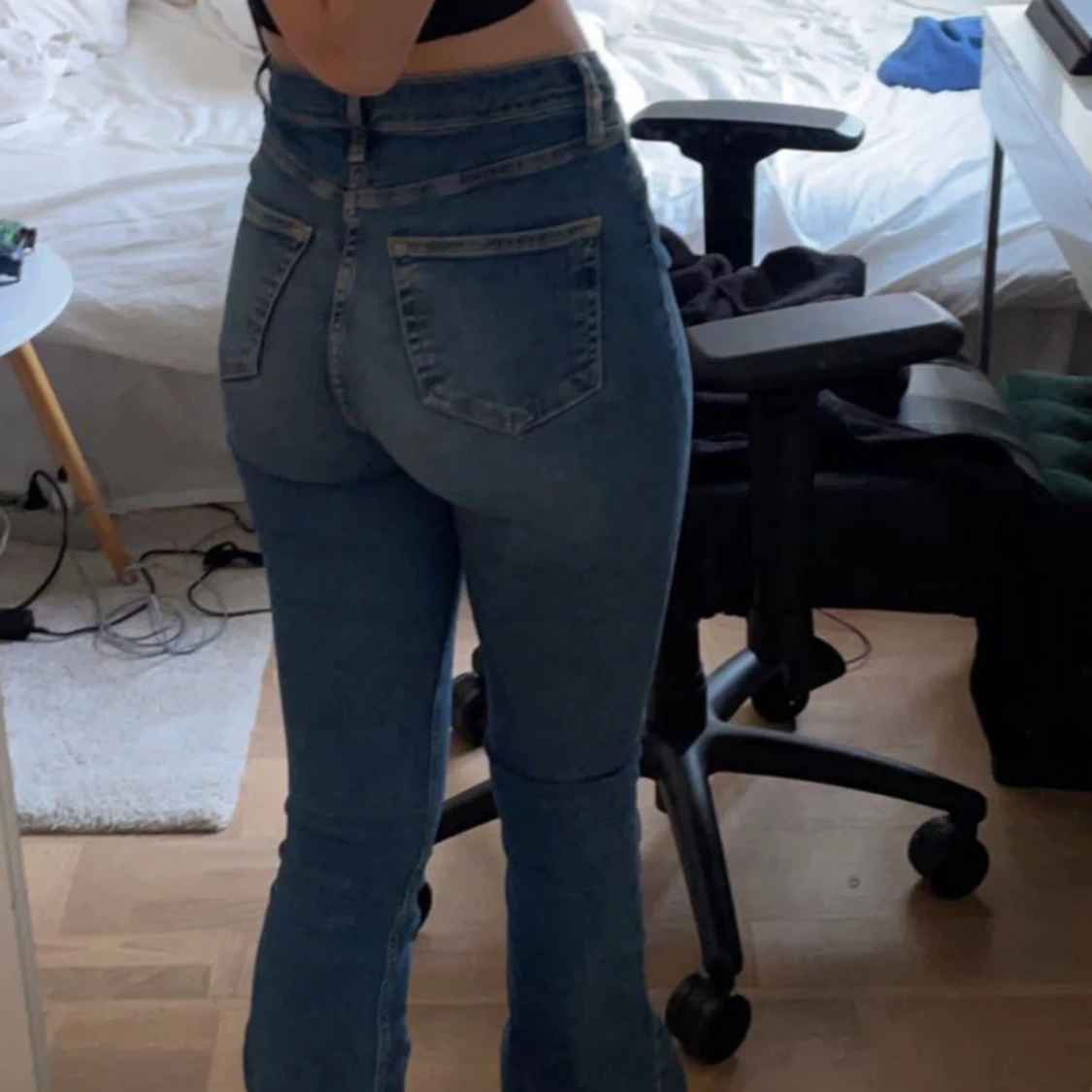 Blå bootcut jeans - 90