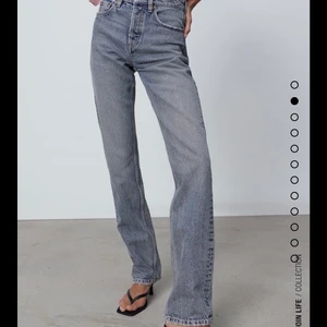 Lågmidjade jeans - Säljer dessa mid rise jeans från zara, som nya! 