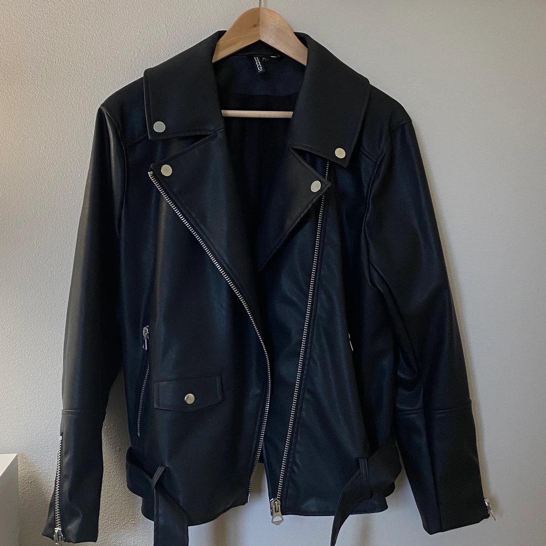 Skinnjacka från H&M