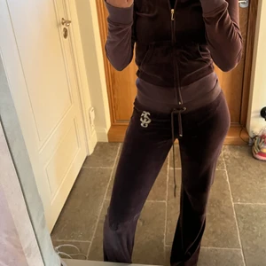Juicy Couture Set  - Brun färg. Storlek S. Hela settet! BUDGIVNING AVSLUTAS tisdag 22:00