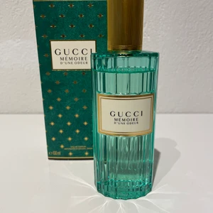 Gucci Parfym Meémoire. - En pudrig och härlig dotf. 100ml. Nypris 1080 Boozt. Endast provad.