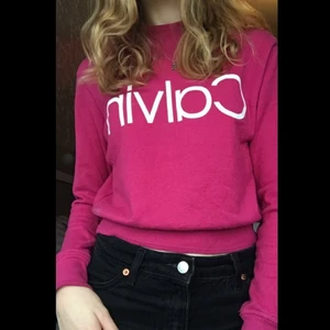 Calvin Klein sweatshirt  - Väldigt bekväm sweatshirt från Calvin Klein. Väl använd. 