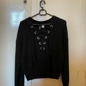 Stickad tröja - Strl xs