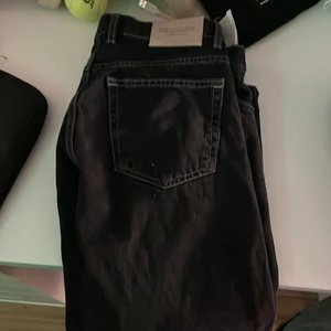 Pull&bear jeans storlek 36/32 - De e ganska stora i storleken