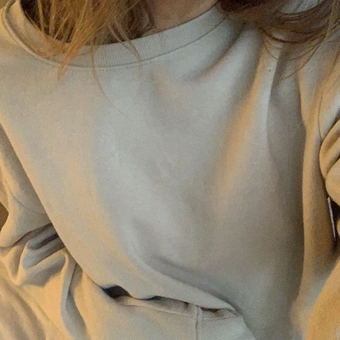 Beige sweatshirt - 90
