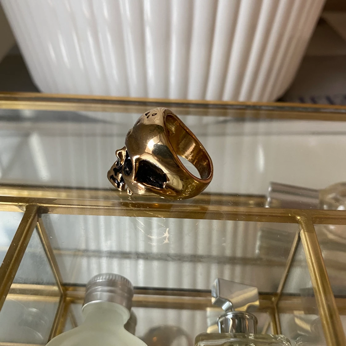 Dödskalle ring - 90