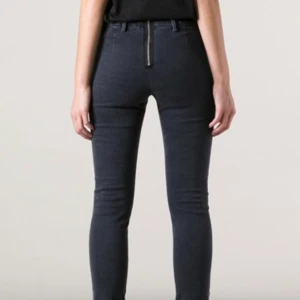 Acne jeans rocca strl 26/32 - Fina och Inga skavanker 
