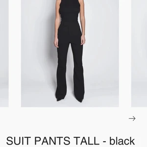 Lxa kostymbyxor - Aldrig använda. Nypris 900kr. Stl xxs men stora i storleken så är mer som xs. Mitt pris 500kr.           billigare vid snabb och smidig affär !!