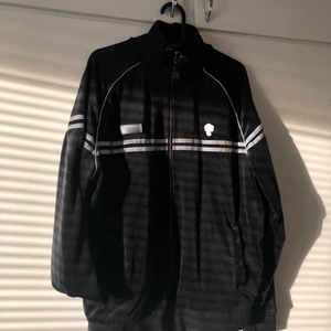 Ellesse jacka - Very new. Size: M