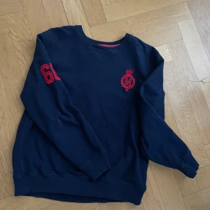 Morris tröja - Blå morris large tröja 1 år gammal