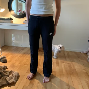 Mjukis byxa - Nike mjukis lagom low Rise sexiga som fan försmå 