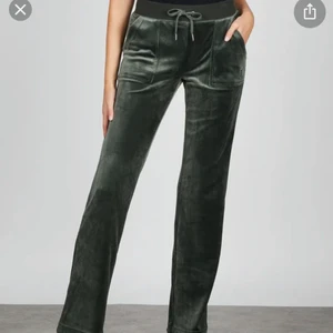 Juicy Couture Byxor - Säljer mina populära juicy couture byxor, pågrund av att jag inte använder dom, använda ca 4 gånger som nya. Köpt för pris 1000kr , buda i dm.