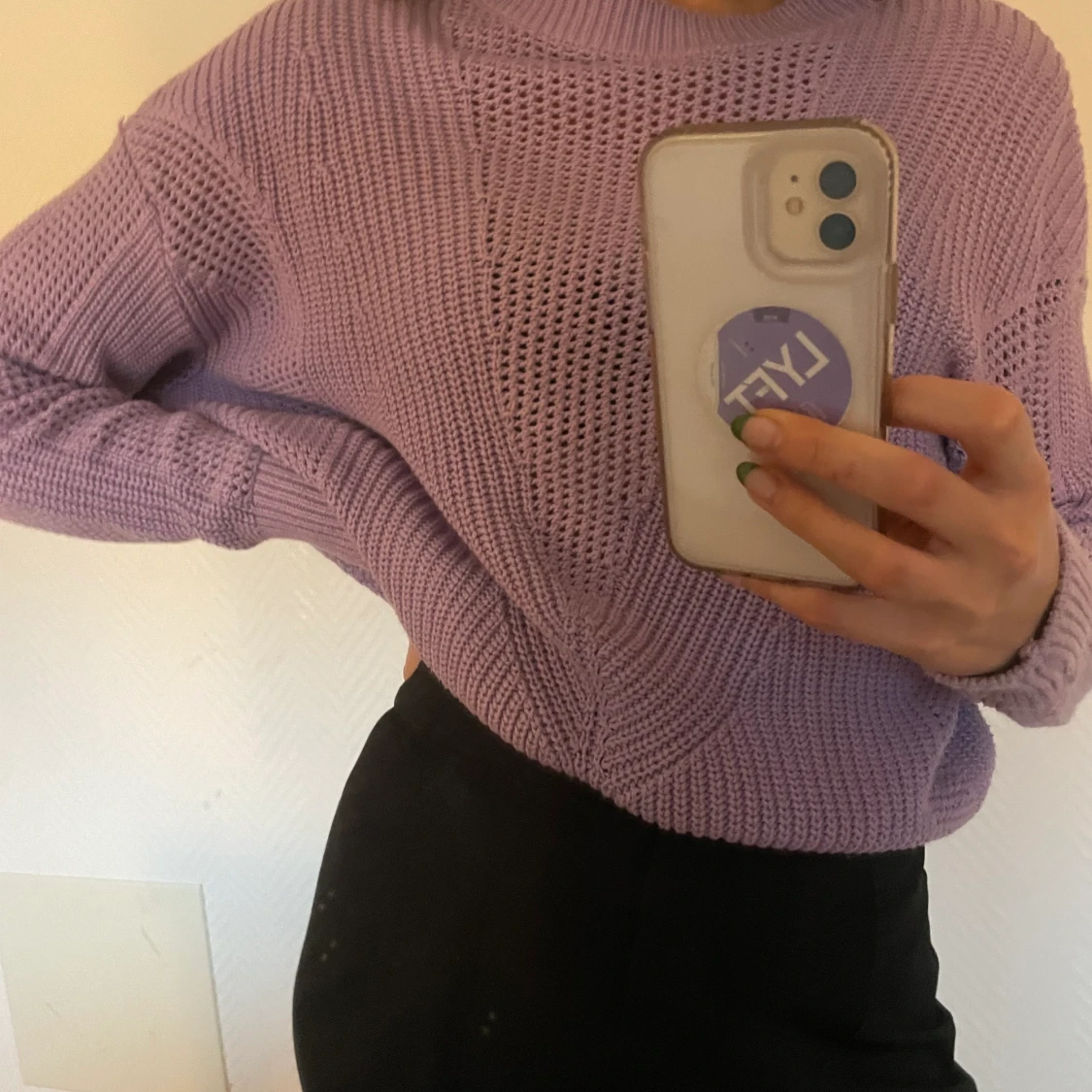 Lila stickad tröja - 90