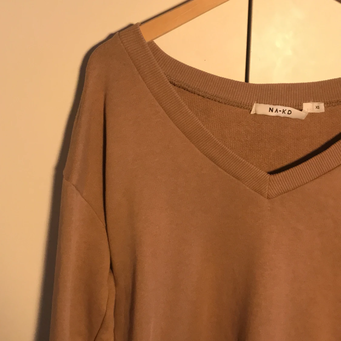 Brun v ringad tröja  - 91