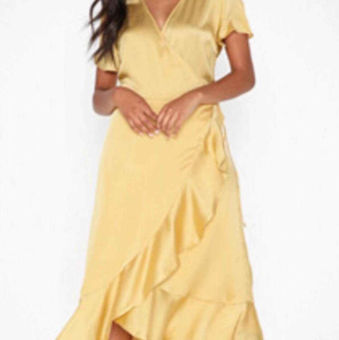 Gul klänning från Neo Noir - 91