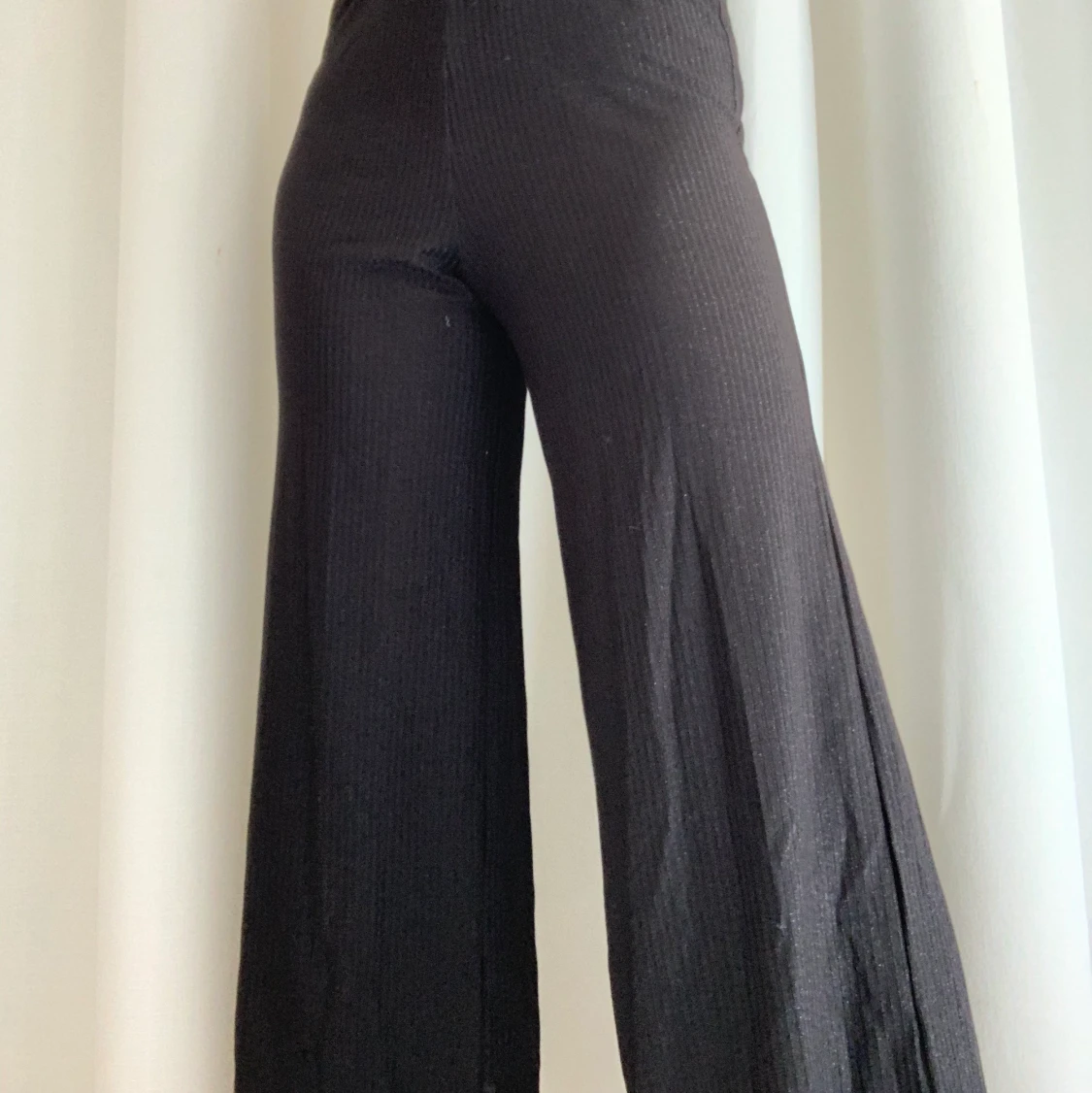 Byxor från monki  - 90