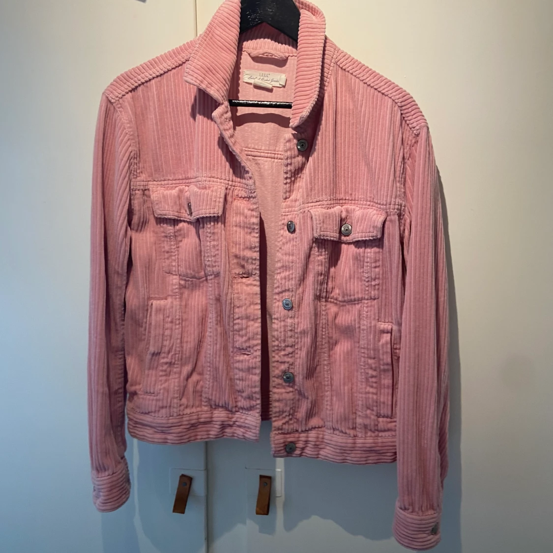 Rosa manchesterjacka 