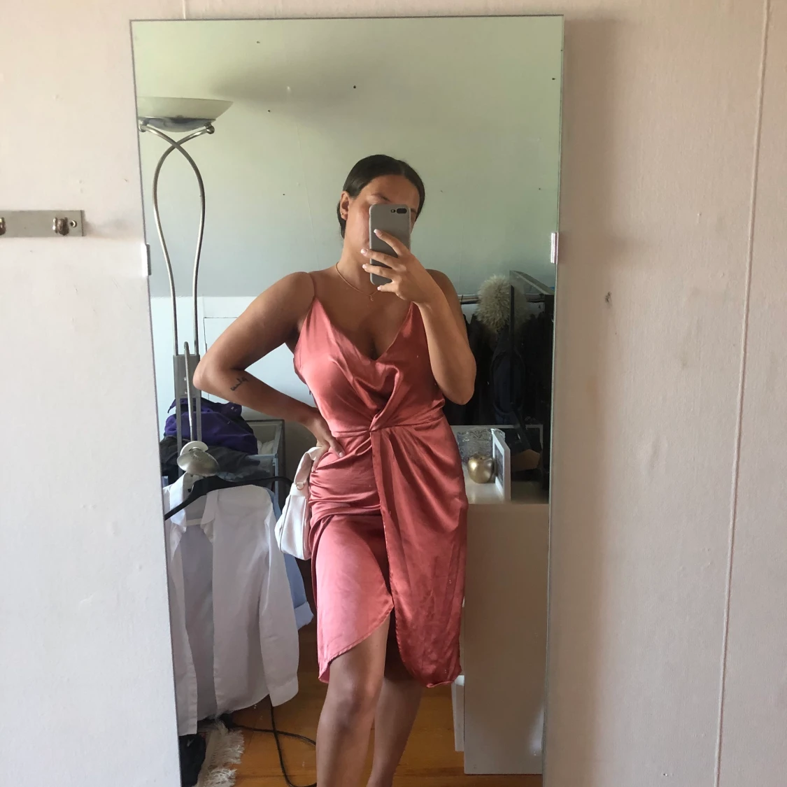 Satin klänning stl 40