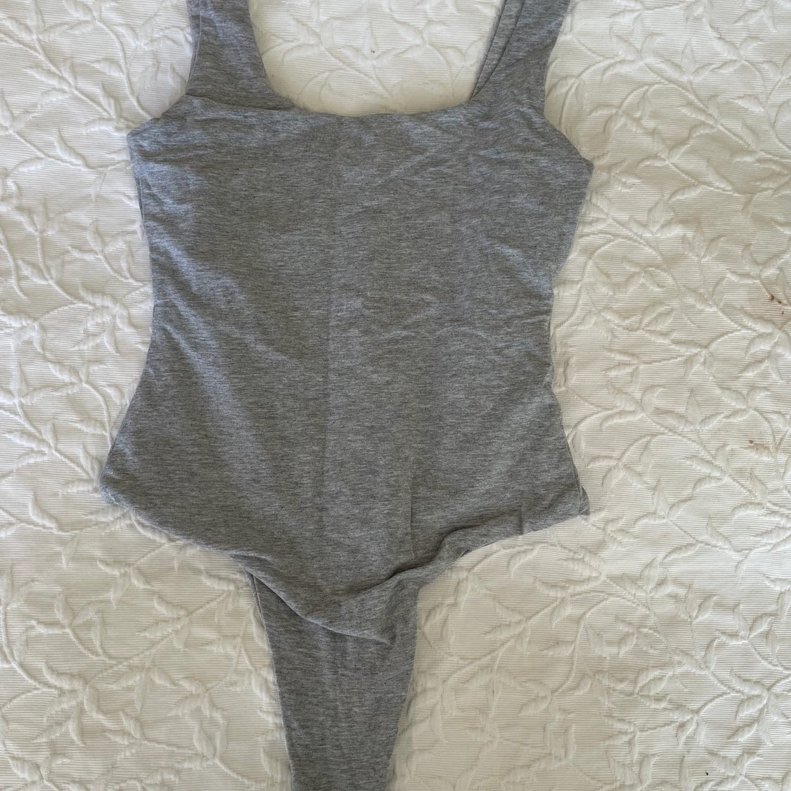 Grå body från Meshki - 91