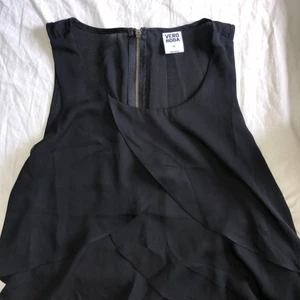Blus - Fin svart blus från Vero Moda i storlek XS