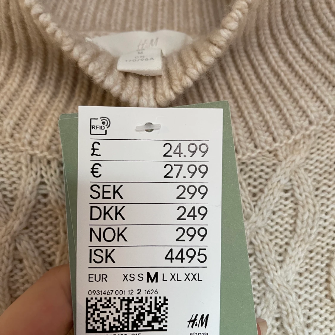 Stickad klänning - 91