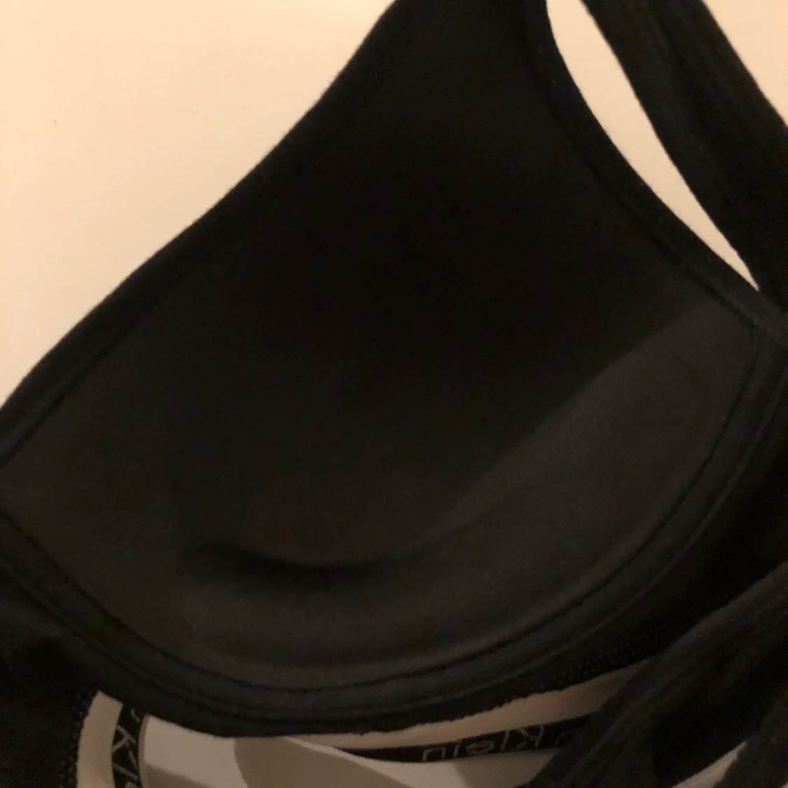 Aldrig använd Calvin Klein bh  - 90