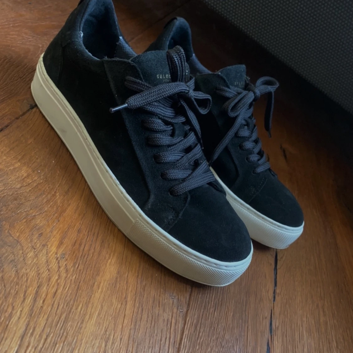 Svarta sneakers - 91