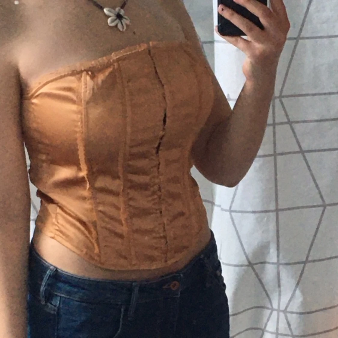 Bronsfärgad korsett