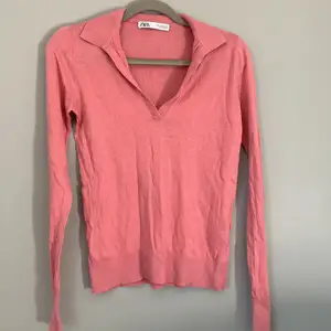 Fin rosa tröja från zara🥰 Strl M, passar jättebra till sommaren!