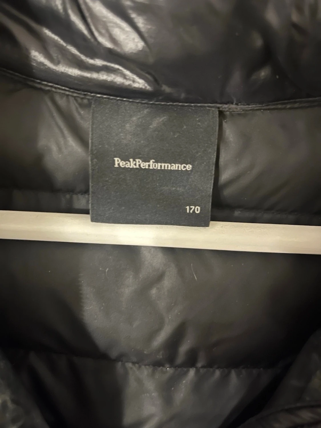 svart peak performance jacka - 2