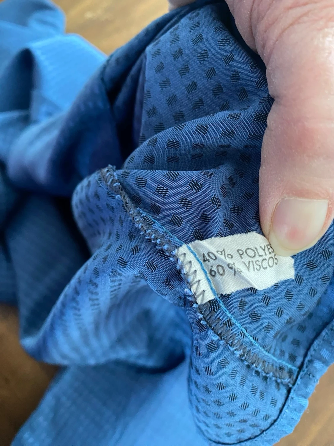 Blå asymmetrisk blus med knappar strl 44 - 4