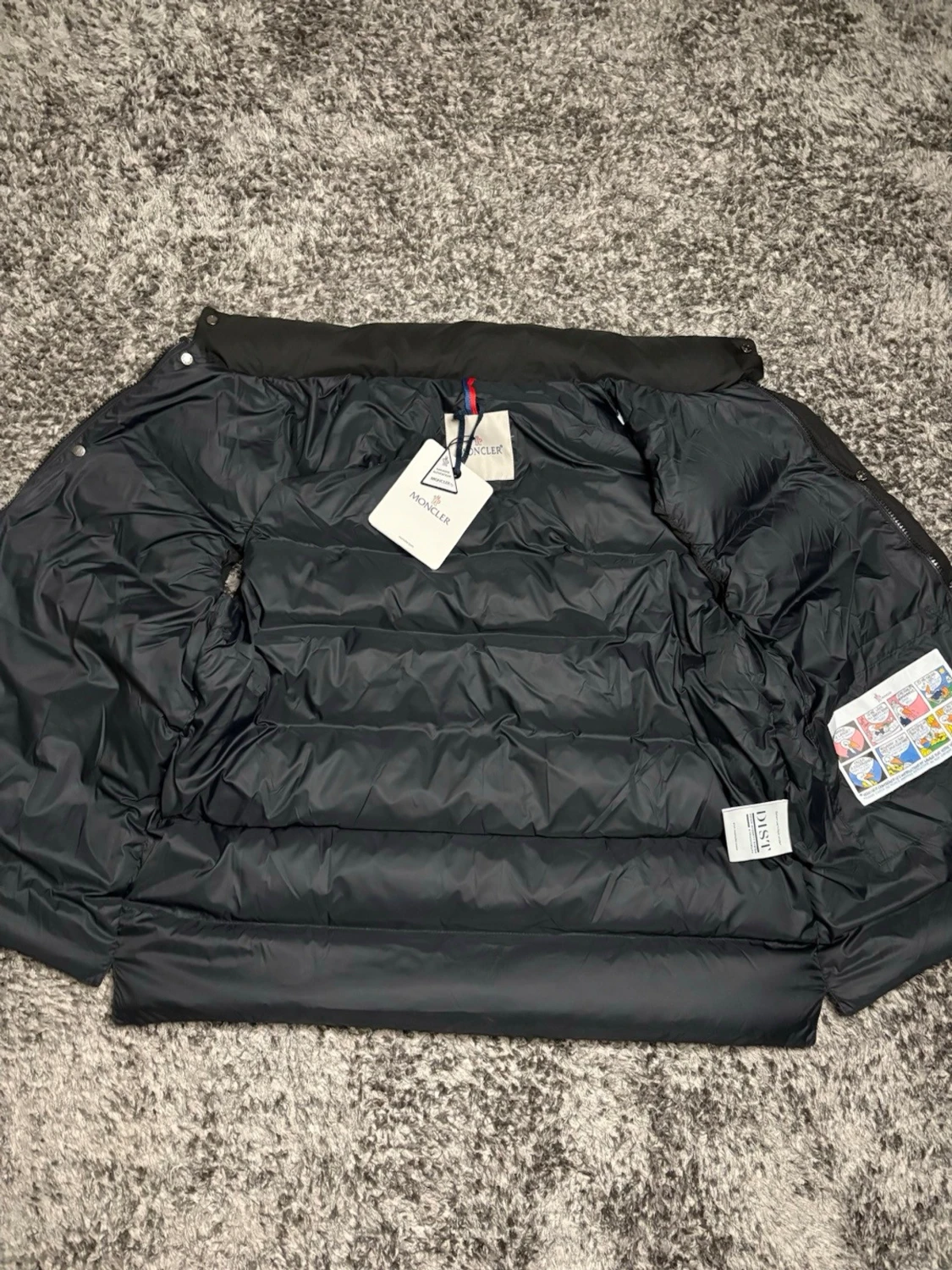 Svart dunväst från Moncler - 1