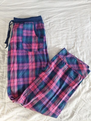 Victoria’s secret pyjamasbyxor - Passar s/m beror på.