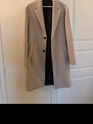 Kappa stl S - Använd endast 2 gånger, är som ny, storlek S