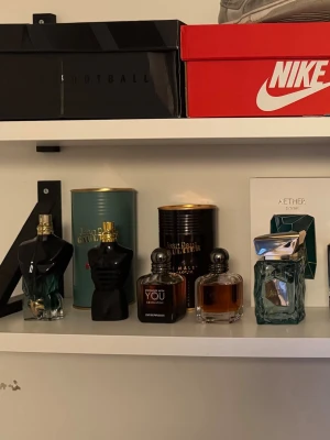 Byter parfymer - Byter parfymer kan även sälja men för rätt räött pris 🥰🙏🏼